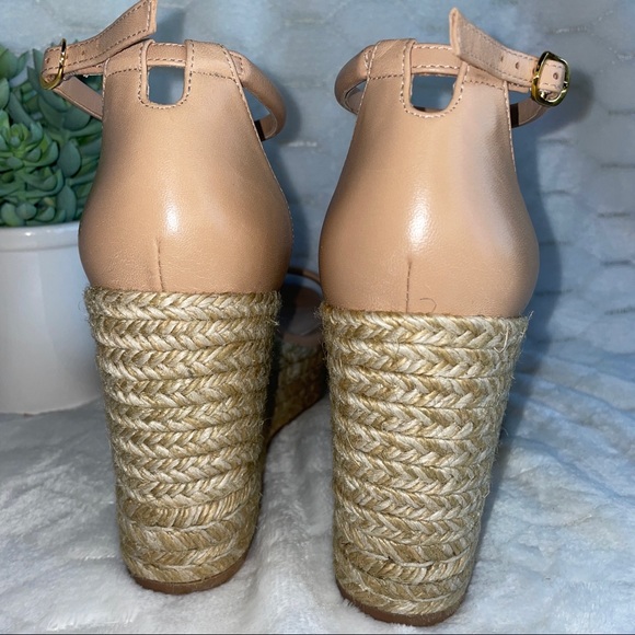 Stuart Weitzman Shoes Stuart Weitzman Womens Nudist Square Toe